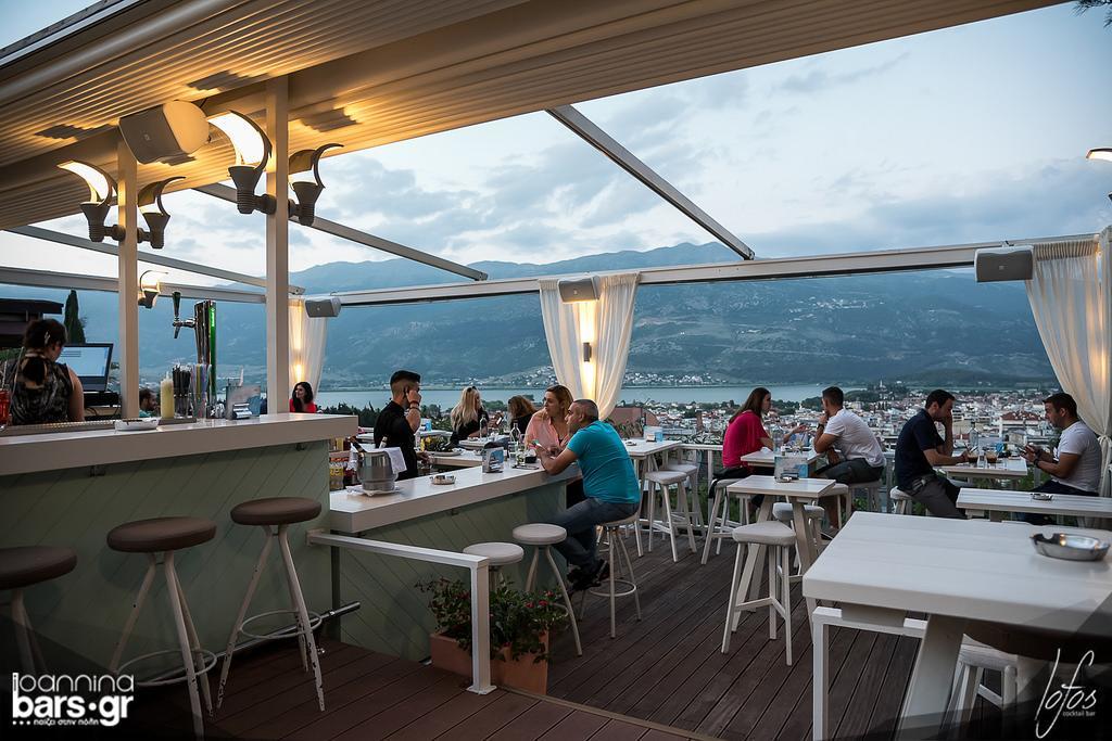 Hotel Frontzu Politia Ioannina Exterior foto